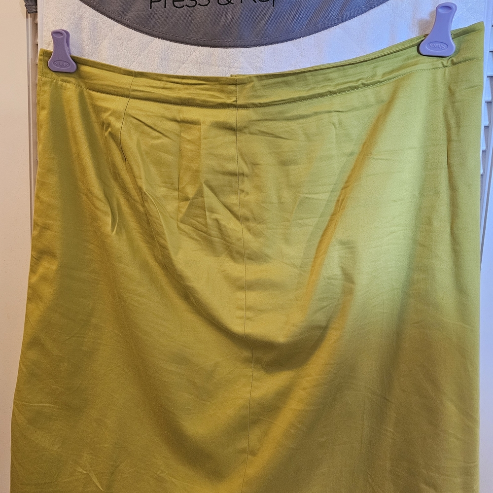EUC Green Women's Pencil Skirt